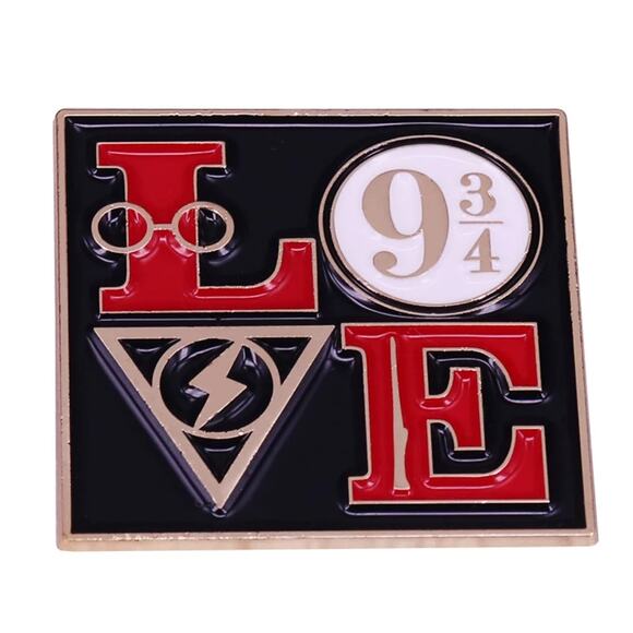 Harry Potter LOVE Platform 9.75 Enamel Pins 188 - Picture 1 of 6